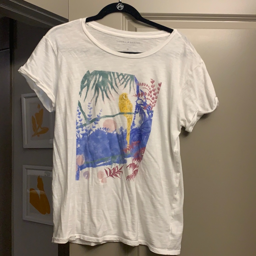 Lucky Brand Graphic Tee size Medium